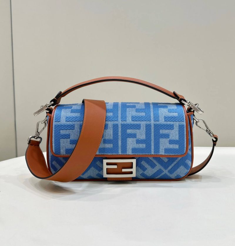 FENDI BAGUETTE CANVAS BAG 1