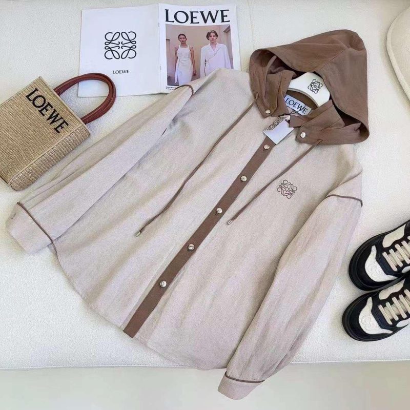 LOEWE HOODIE 4