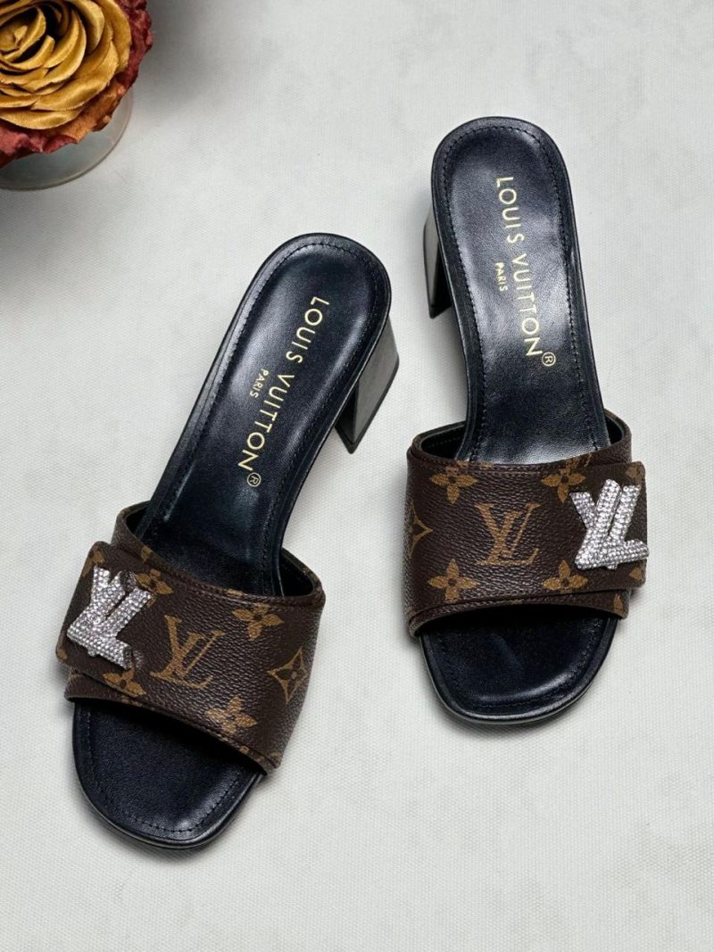 LV SANDAL 3