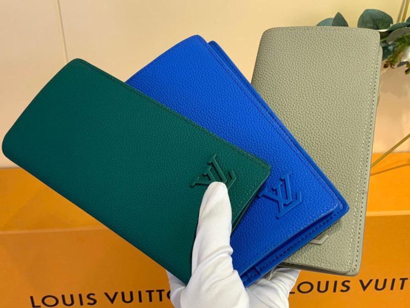 Louis Vuitton pocket organizer wallet 2