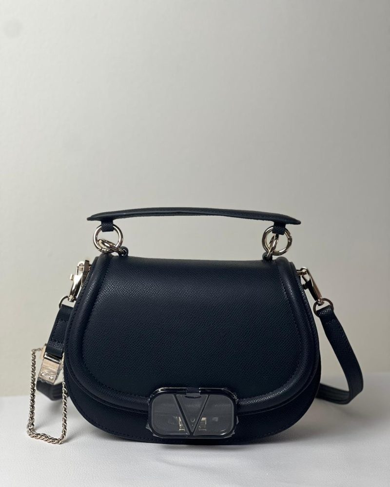 Valentino Garavani Leather Vsling shoulder bag - lvory 2