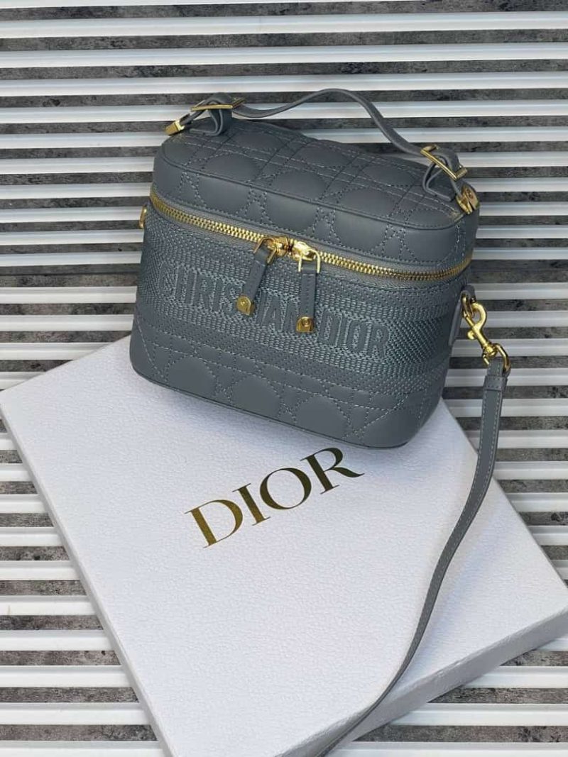 Dior Diortravel Vanity Case 3