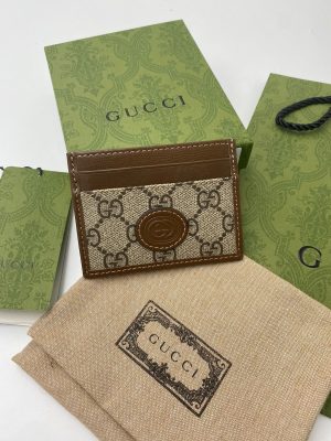 Gucci card case 1