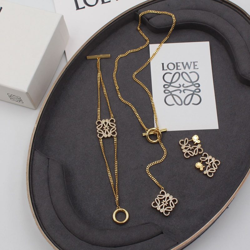 LOEWE FULL SET 1