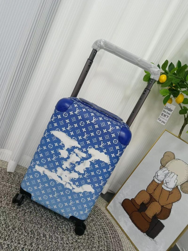 Louis Vuitton. Monogram clouds canvas Horizon 55 suitcase