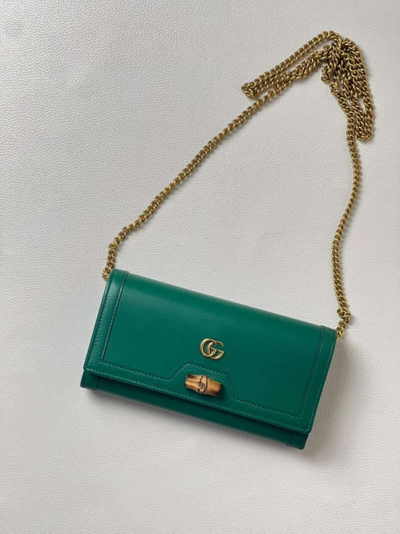 Gucci Diana chain wallet with bamboo