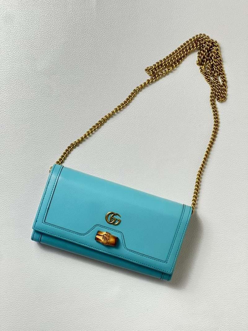 Gucci Diana chain wallet with bamboo 3